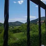 Pensión Tolare-berri 3*