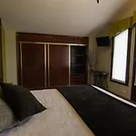 Pensión Tolare-berri 3*