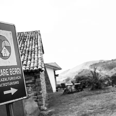 Guest house Tolare-berri Zestoa