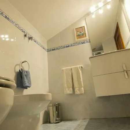 Tolare-berri Guest house 3*