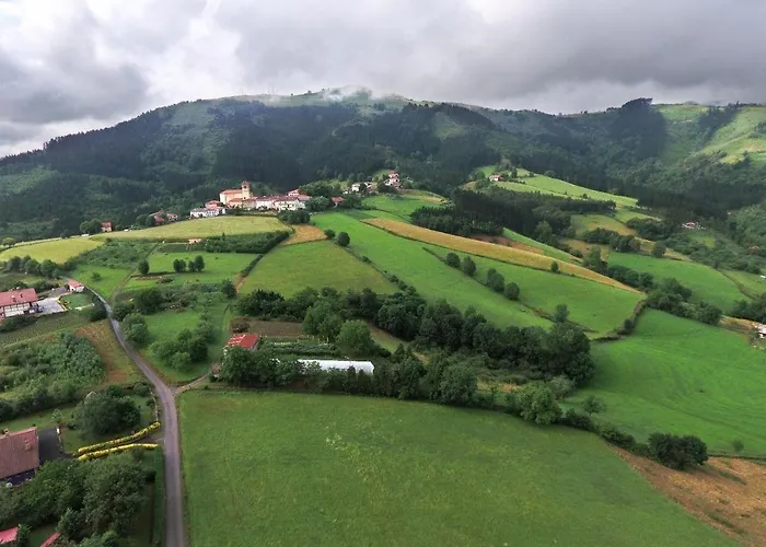 Guest house Tolare-berri Zestoa